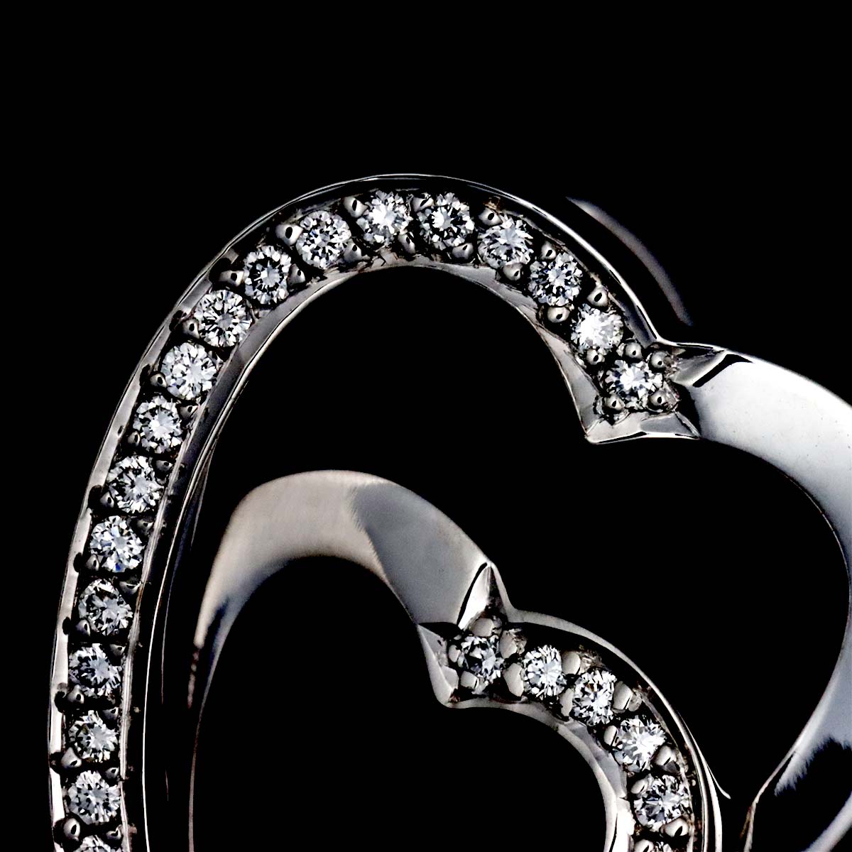 Heart Diamond Pendant 18K White Gold 750