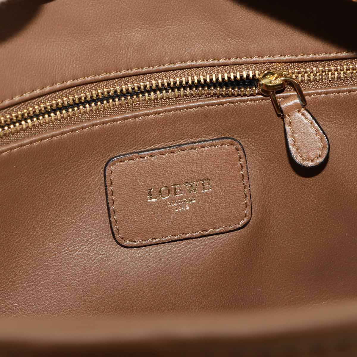 Amazona 28 Hand Bag Leather Brown 352.79.A03 Anagram Purse