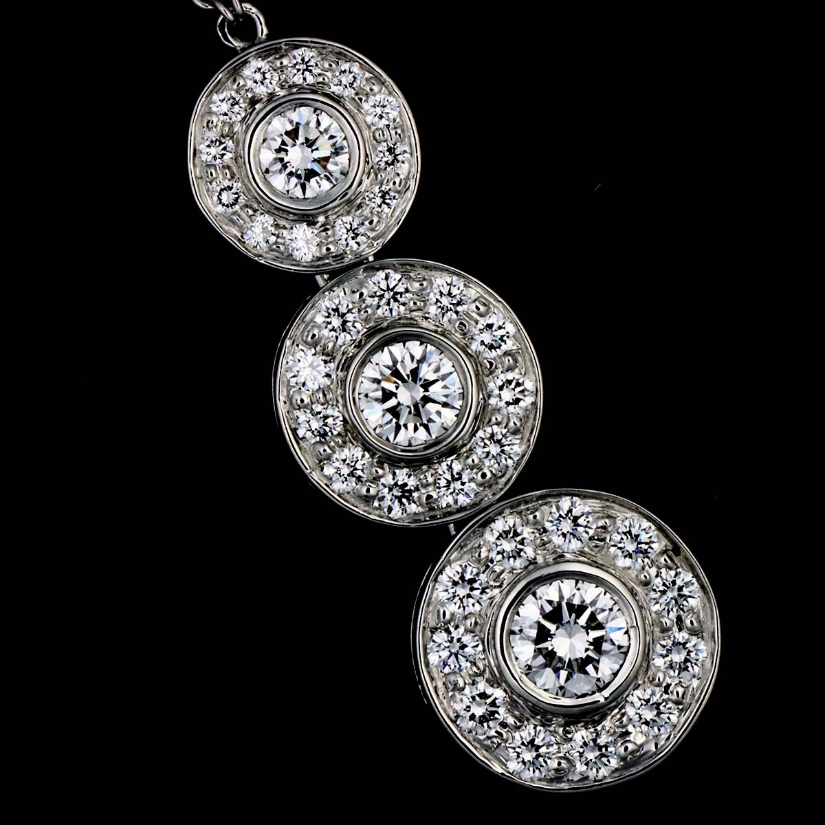 Circlet Diamond Necklace Platinum