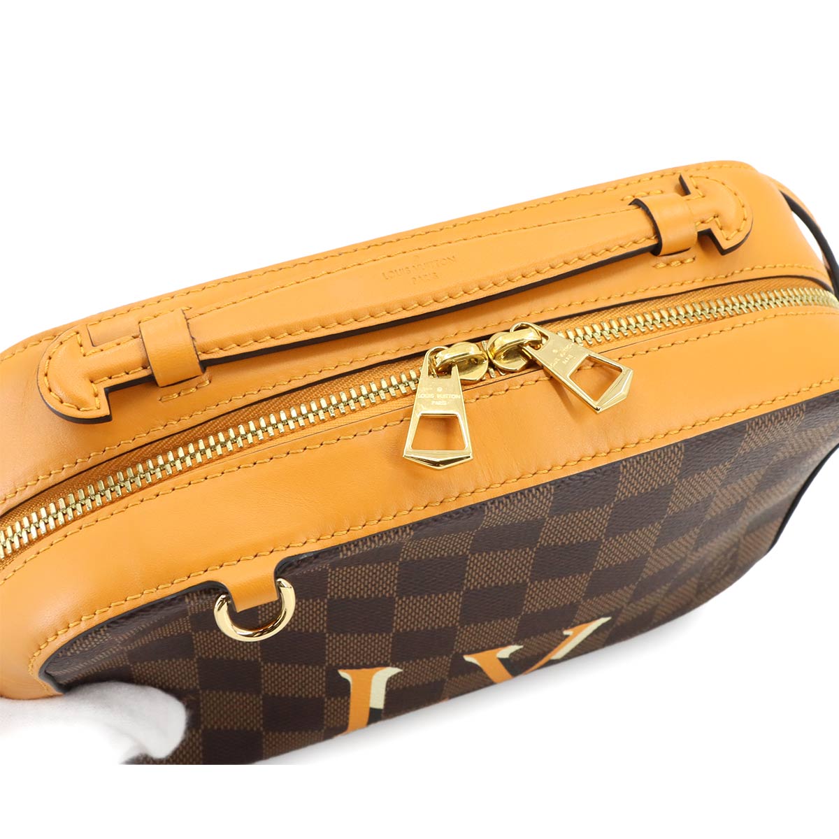 Damier Santa Monica Shoulder Bag Ebene Saffron N40179
