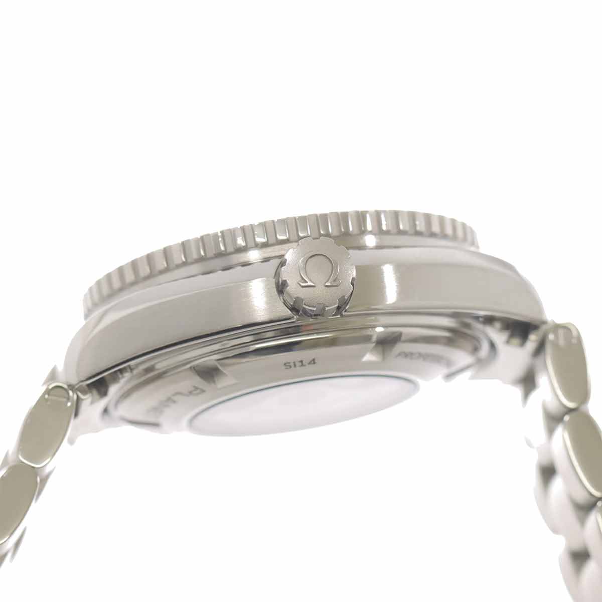 Seamaster Planet Ocean 232 30 38 20 04 001 White Dial Watch