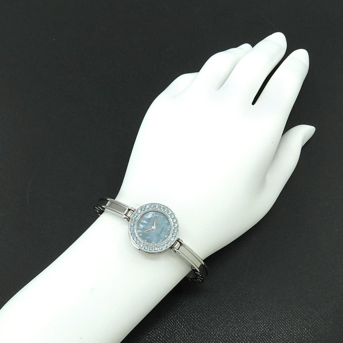 B-Zero1 BZ22S Quartz Blue Shell Dial Ladies Watch