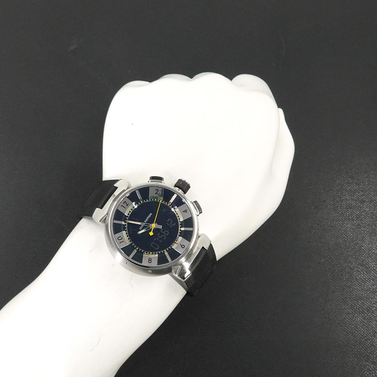 Tambour In Black Q118F Quartz Analog Digital Watch