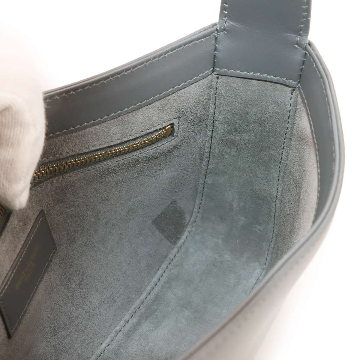 LE5A7 Monogram Shoulder Bag Leather Storm 657228