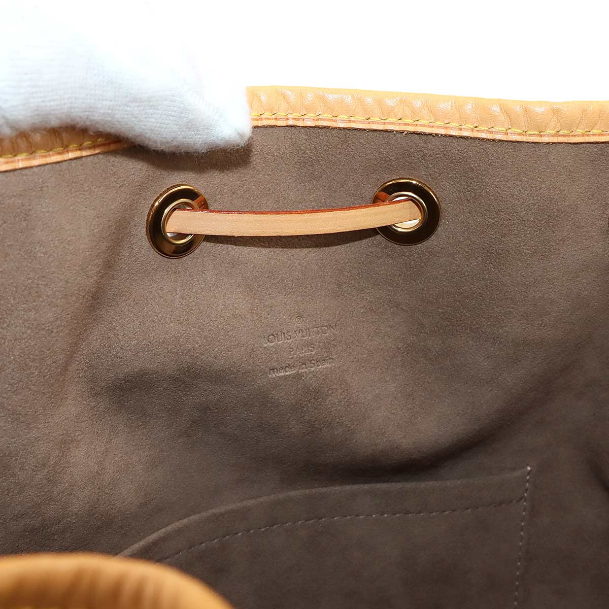 Monogram Multicolor Petit Noe Shoulder Bag Noir M42230