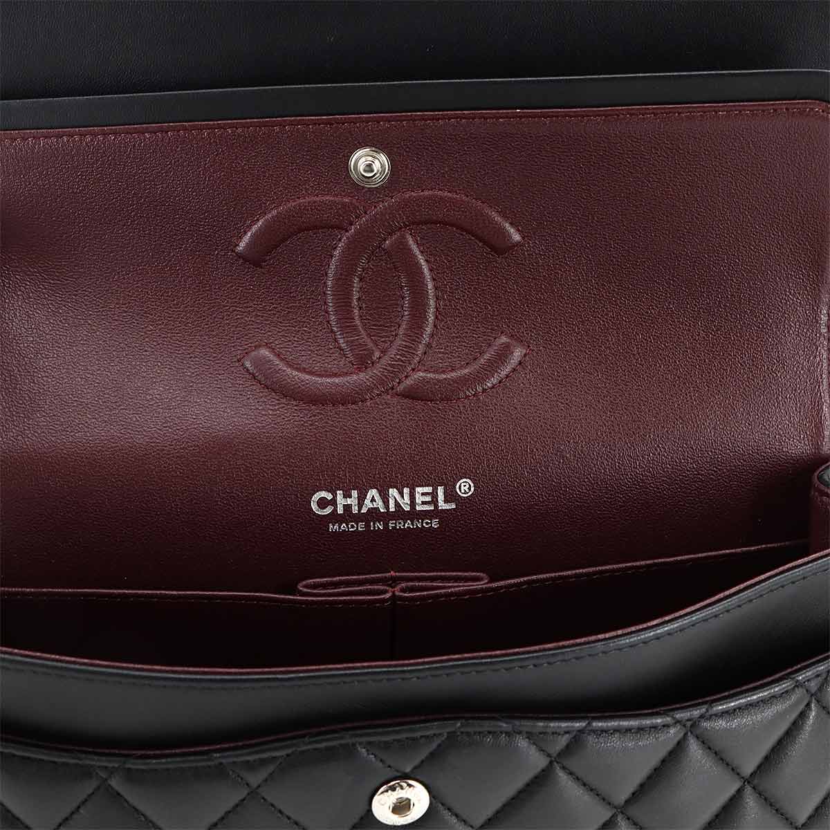 Matelasse 25 Chain Shoulder Bag Leather Black A01112 11.12