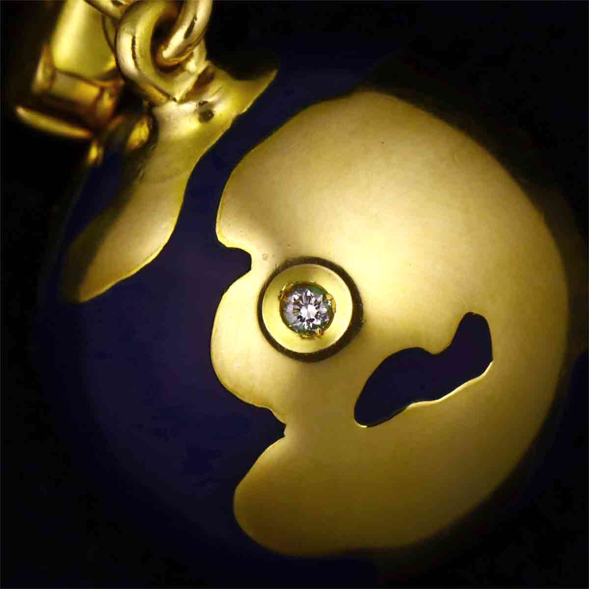 Globe Enamel Diamond Charm Pendant Top 18K YG 750