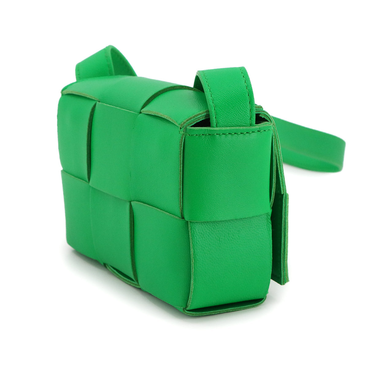 Intrecciato Candy Cassette Shoulder Bag Leather Green