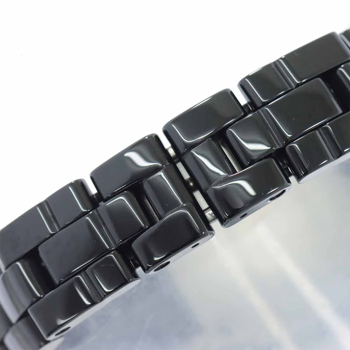 J12 29mm H2569 8P Diamond Quartz Black Dial Ladies Watch