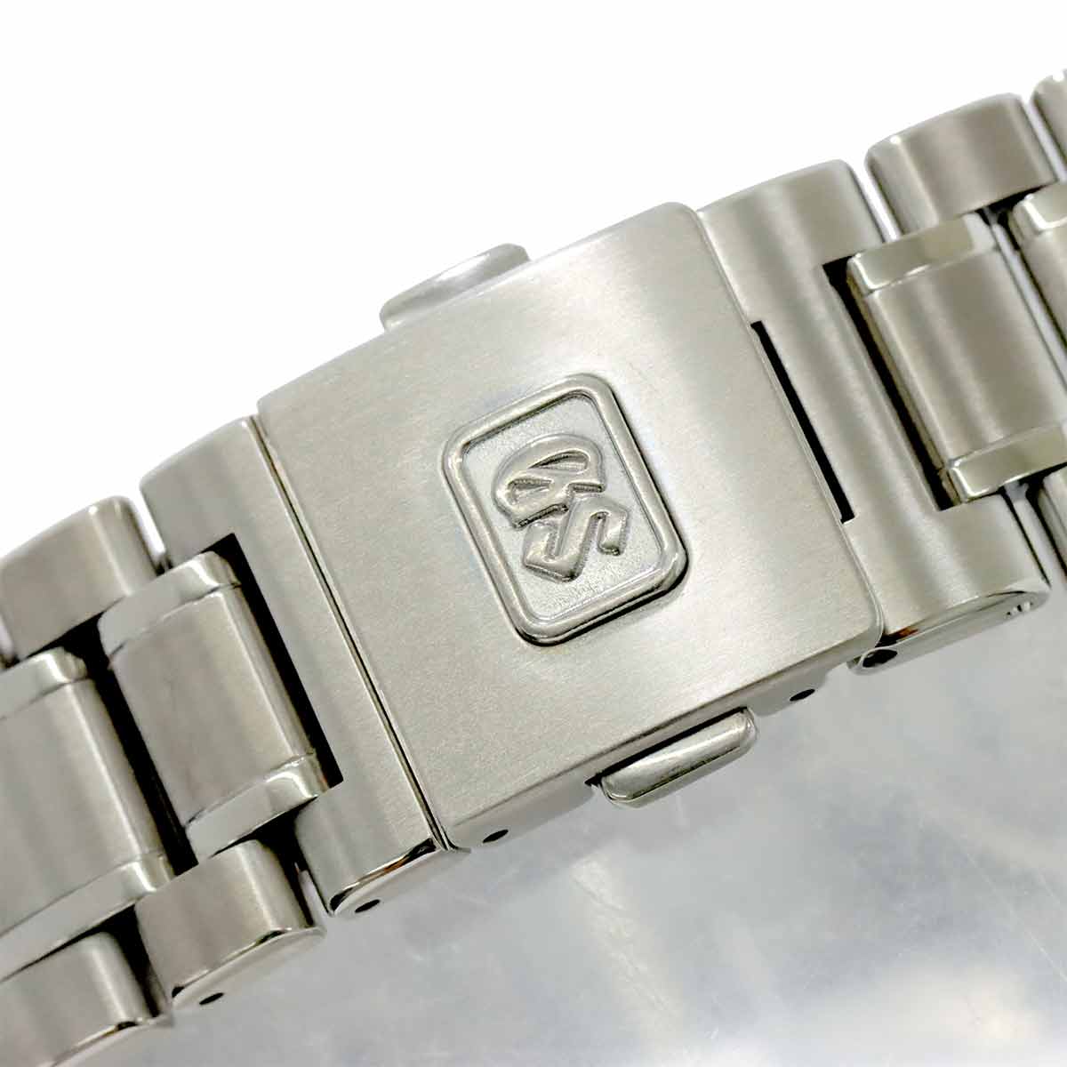 GRAND SEIKO Spring Drive SBGA011 Date 9R65 0AE0 White Dial