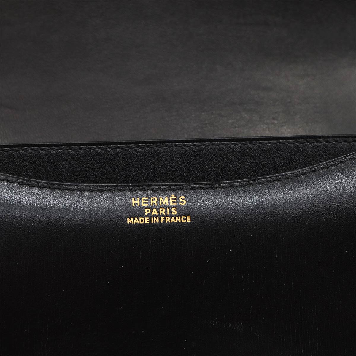 Constance Mini 18 Shoulder Bag Box calf Black Purse