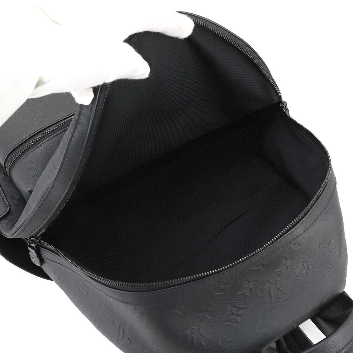 Monogram Shadow Discovery Backpack PM Noir M46553 Purse