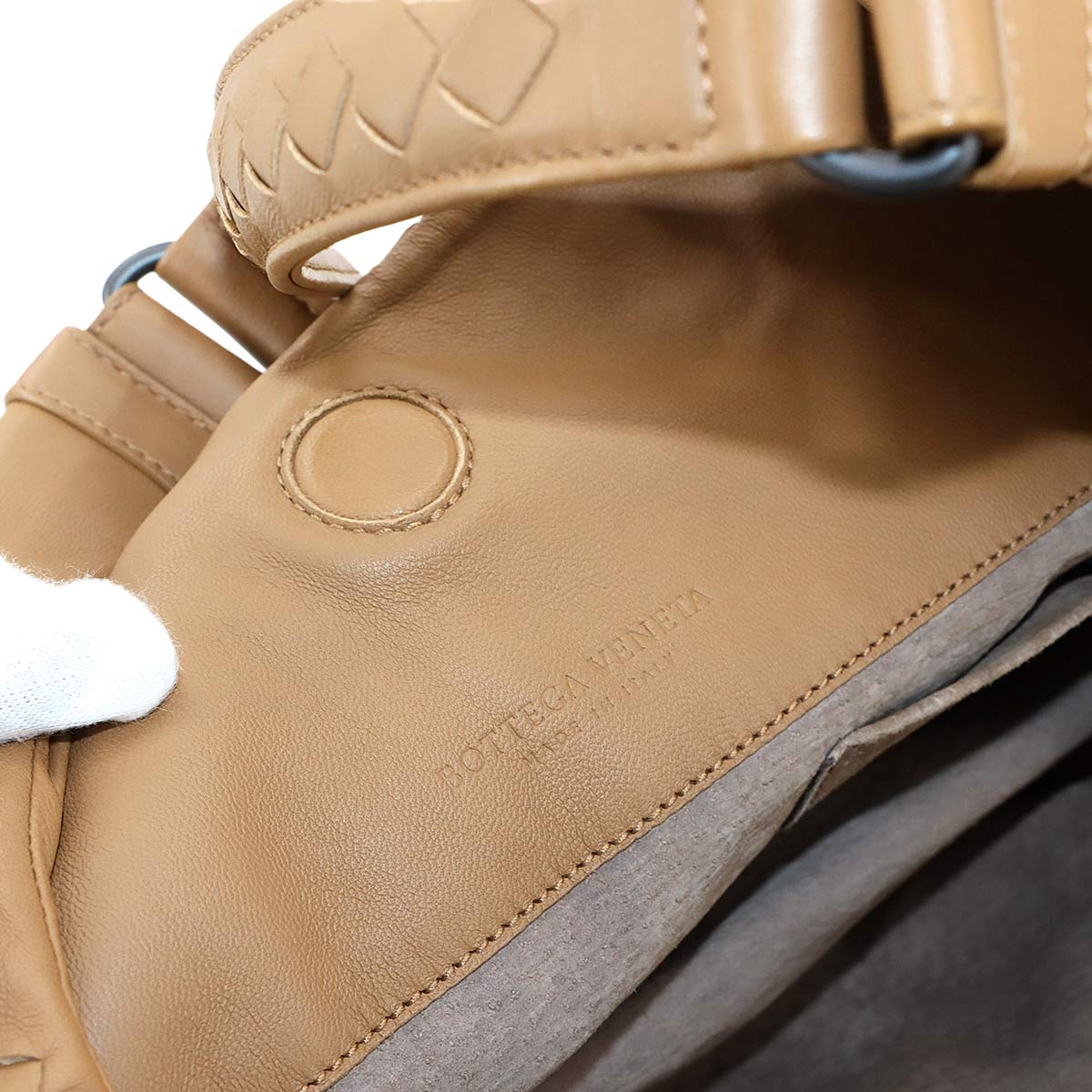 Intrecciato Campana Shoulder Bag Leather Light brown