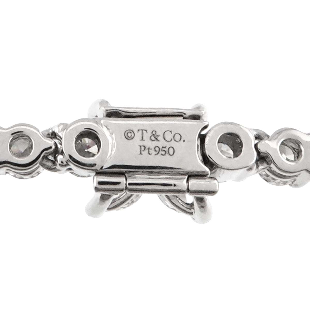 Victoria Diamond Necklace Pt Platinum