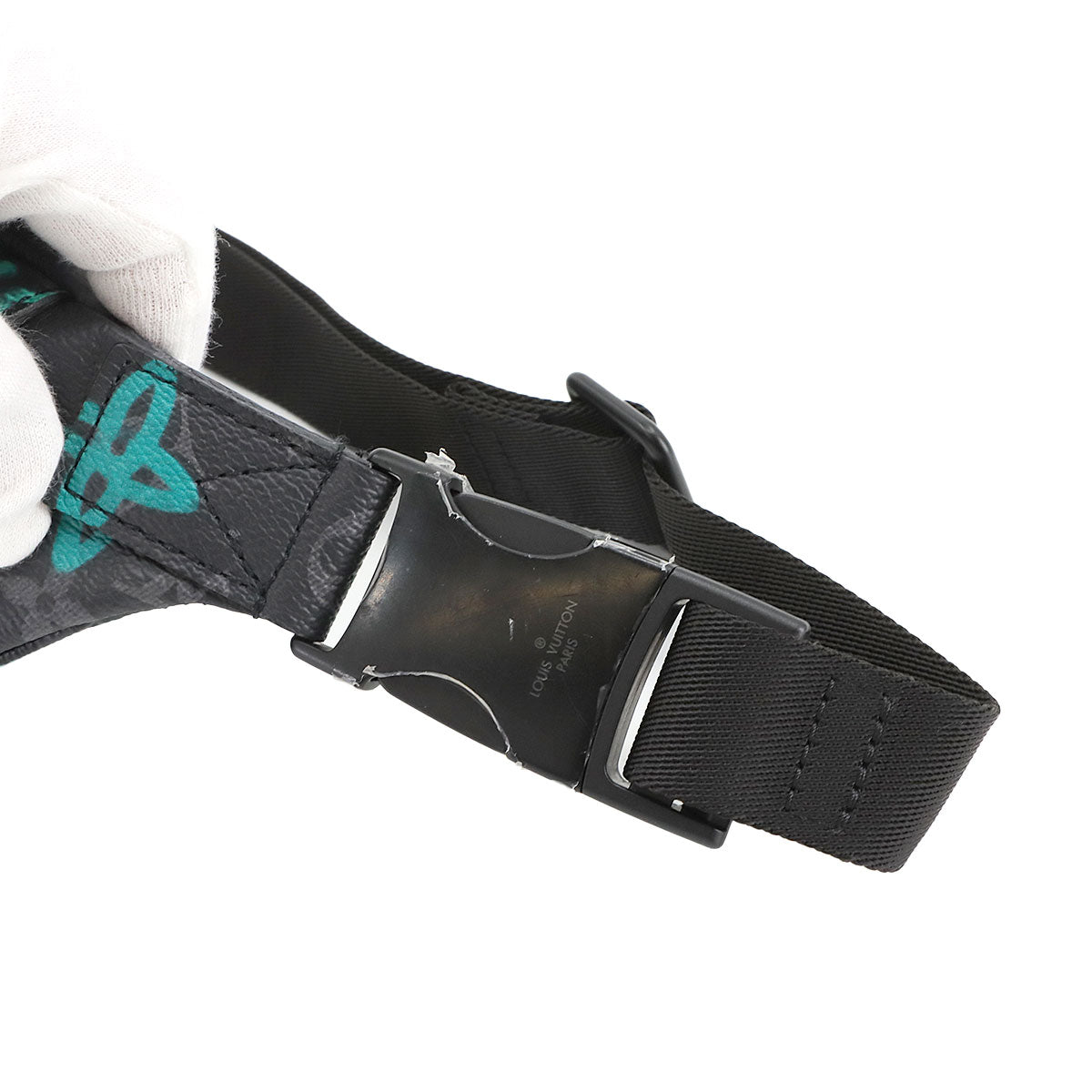 Monogram Eclipse Graffiti Discovery Bumbag M21397