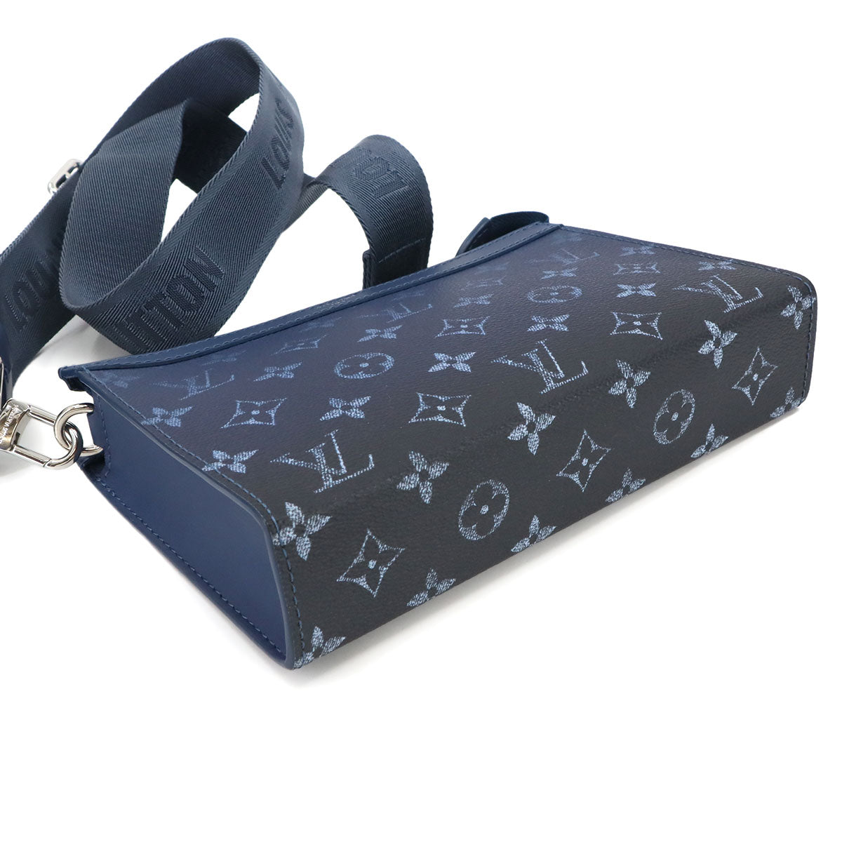 Monogram Gradient Gaston Wearable Wallet M811544 Purse