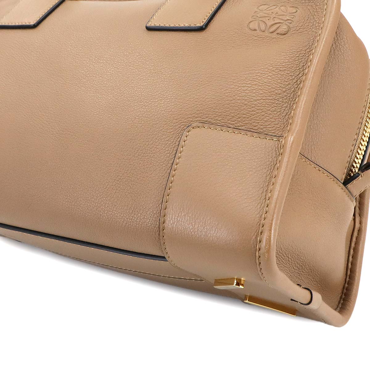 Amazona 28 Hand Shoulder Bag Leather Brown Anagram Purse