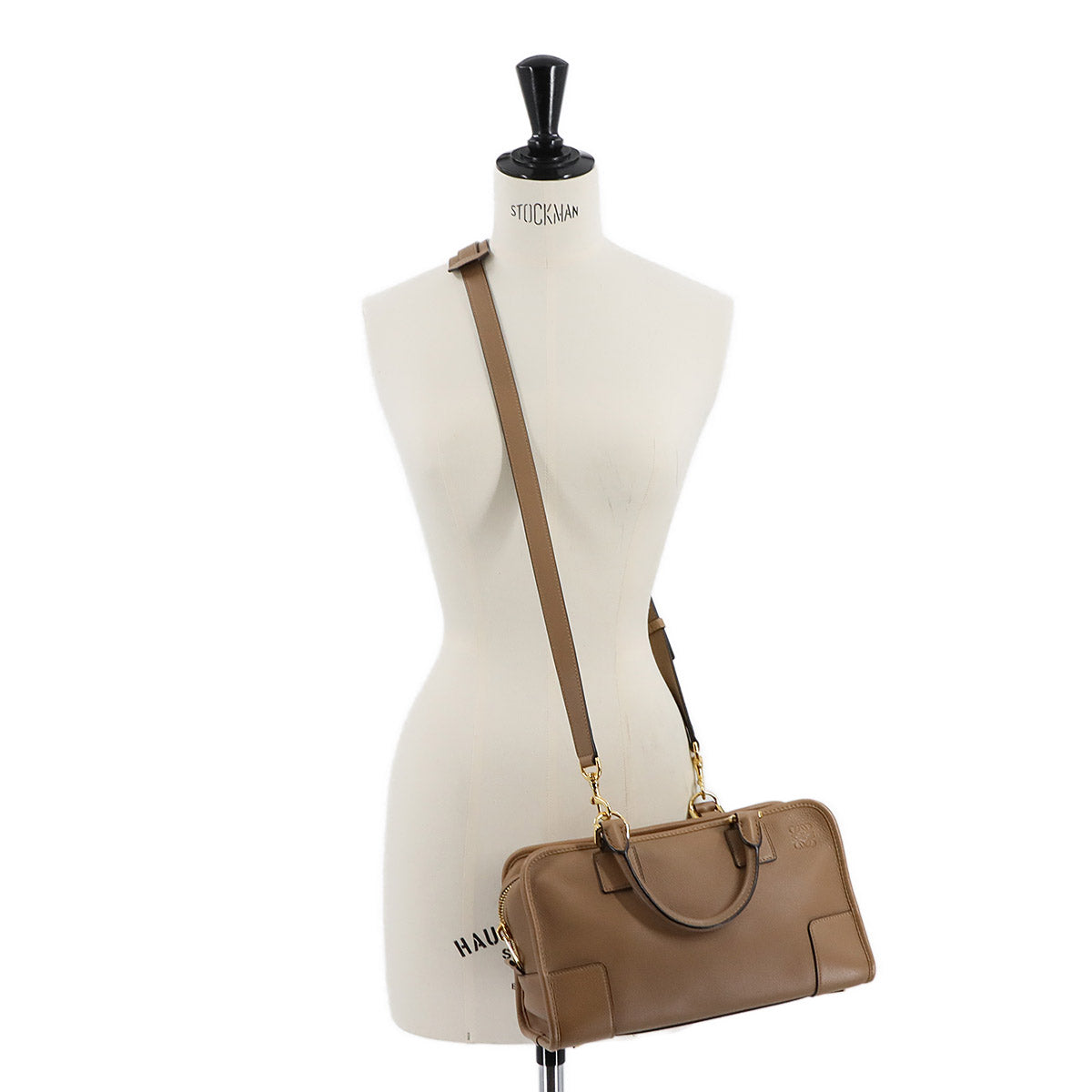 Amazona 28 Hand Shoulder Bag Leather Brown Anagram Purse