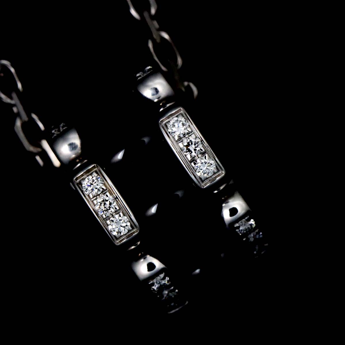 ULTRA Diamond Necklace Ceramic 18K White Gold 750