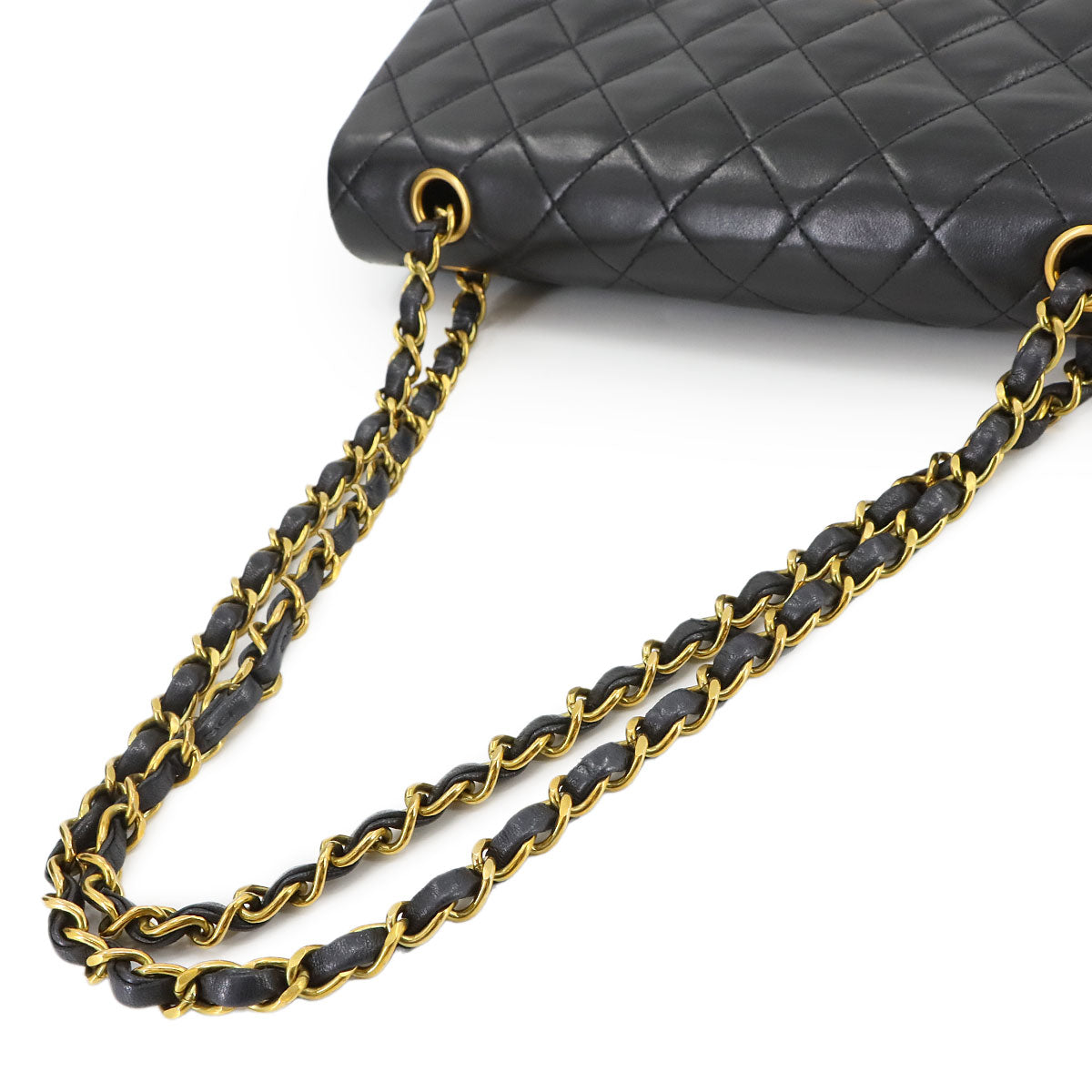 Matelasse 25 Chain Shoulder Bag Leather Black A01112 11.12