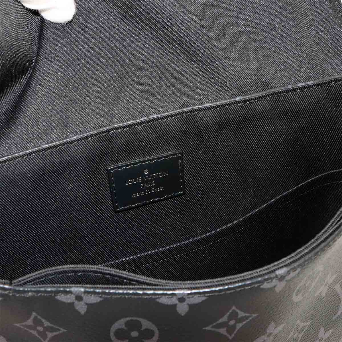 Monogram Eclipse District PM NM Shoulder Bag M44000