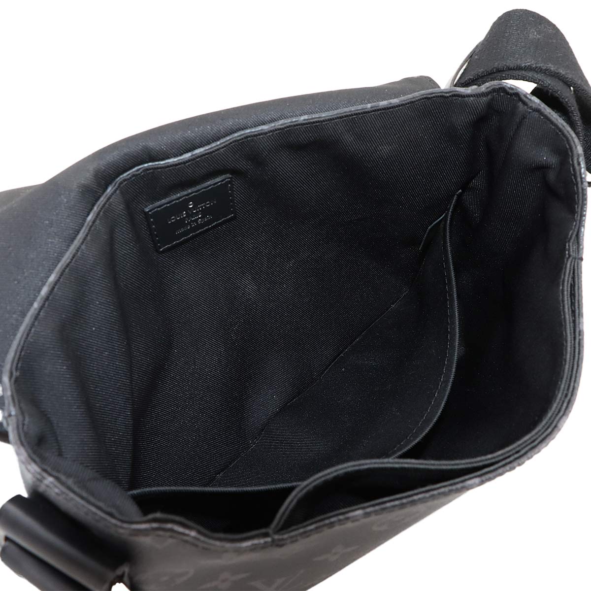 Monogram Eclipse District PM NM Shoulder Bag M44000