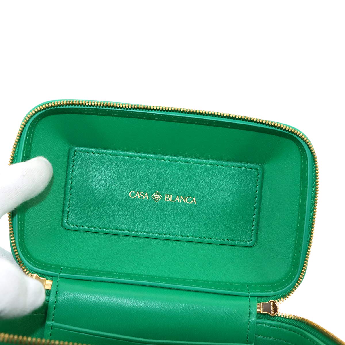 Serpenti Forever Jewelry Box Hand Shoulder Bag Leather White