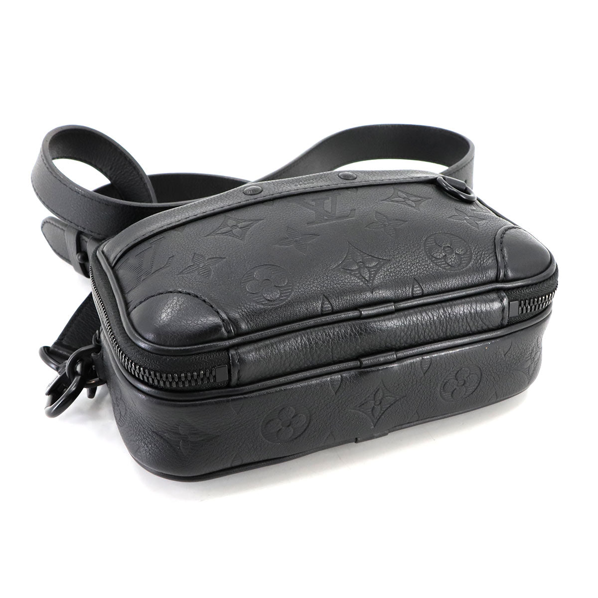 Monogram Shadow Alpha Wearable Wallet Shoulder Bag M82544