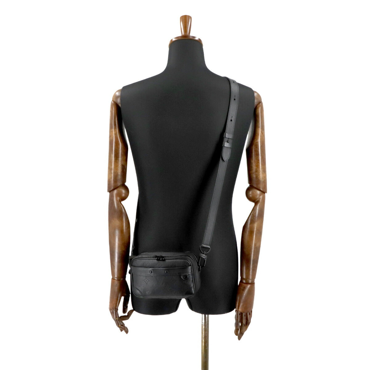 Monogram Shadow Alpha Wearable Wallet Shoulder Bag M82544