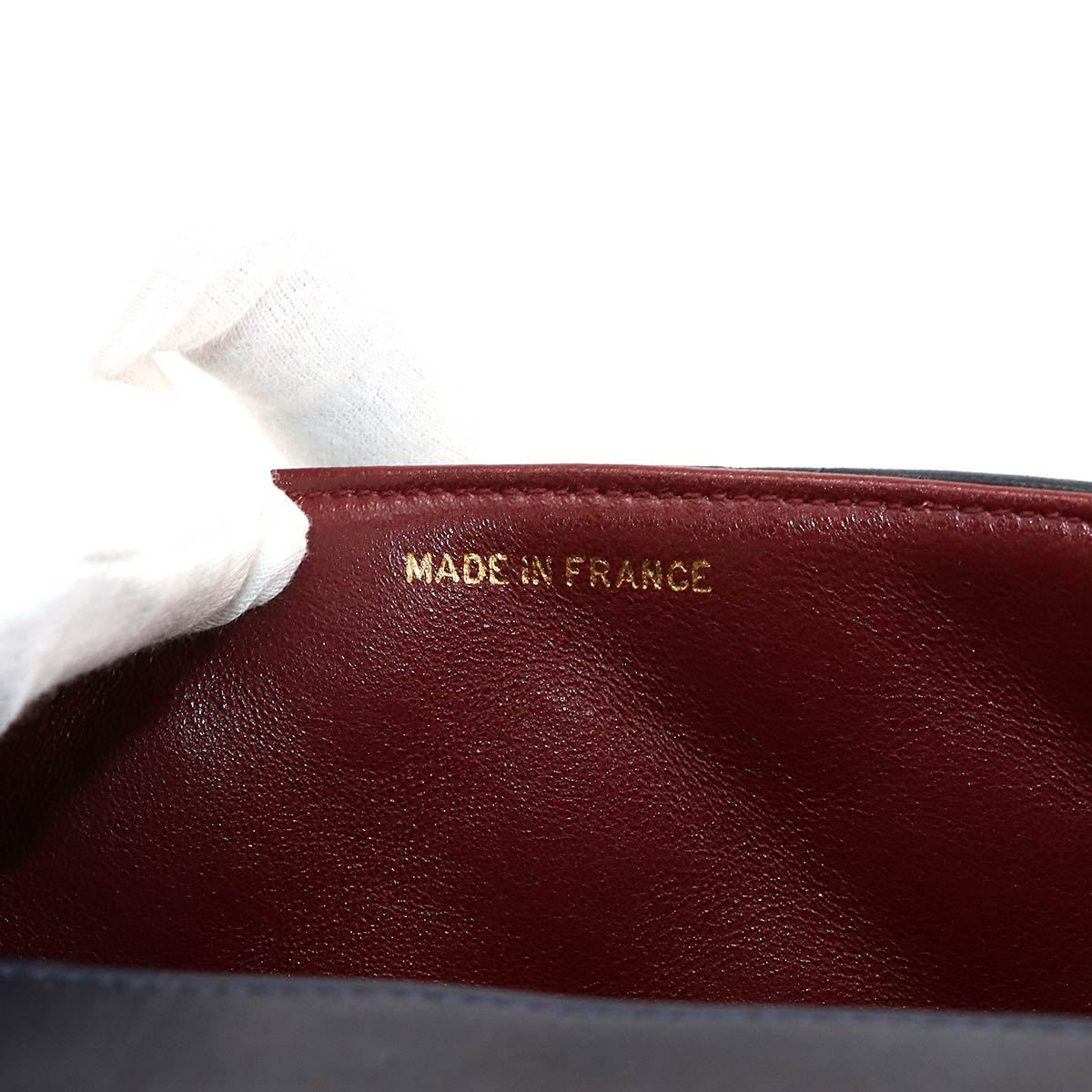 Diana Matelasse 25 Chain Shoulder Bag Leather Navy A01165