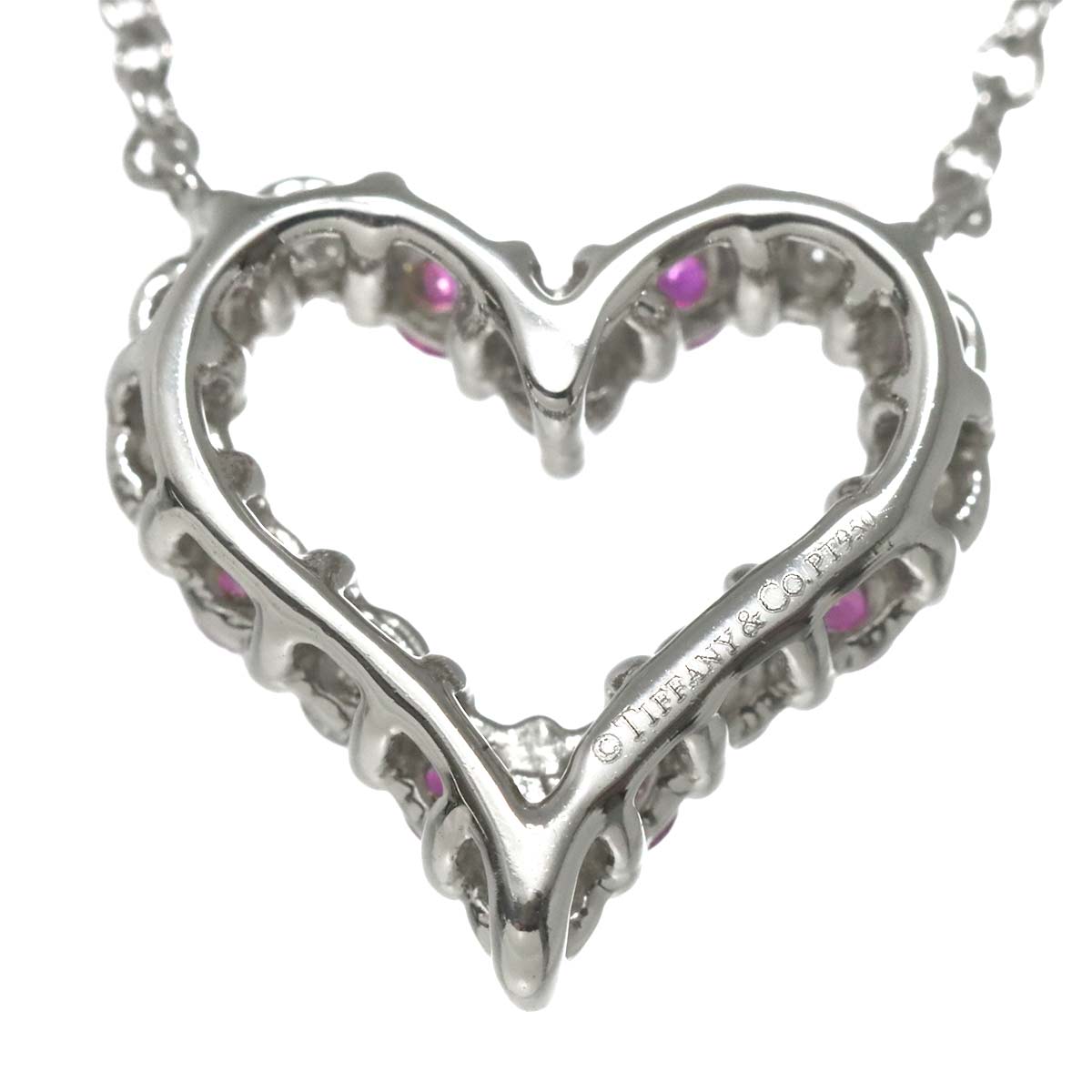Sentimental Heart Sapphire Diamond Necklace Platinum