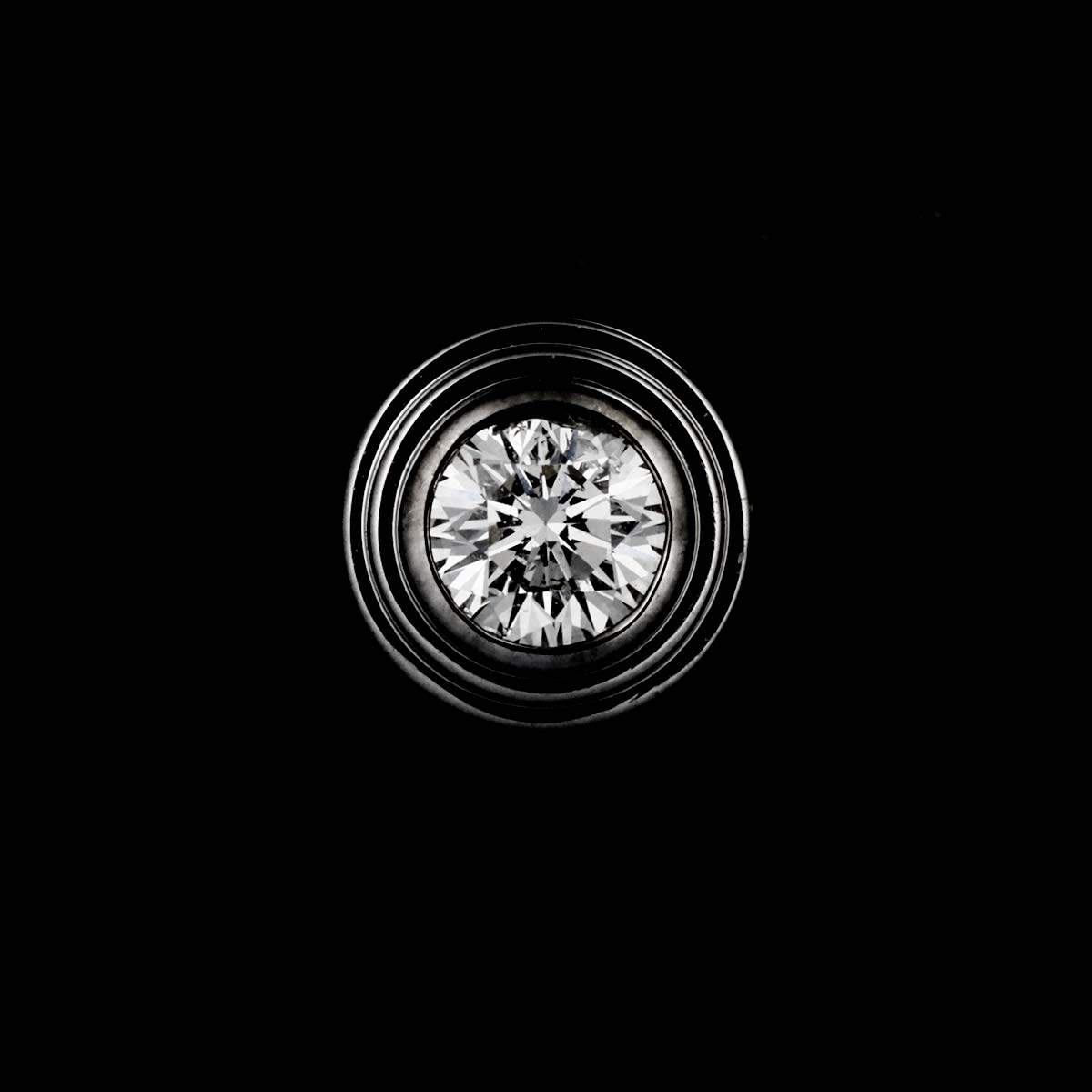 Damour Diamond Earrings Pierced 18K WG 750