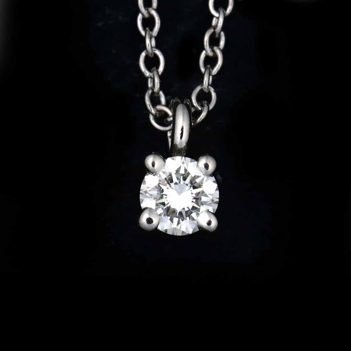 Solitaire Diamond Necklace Platinum