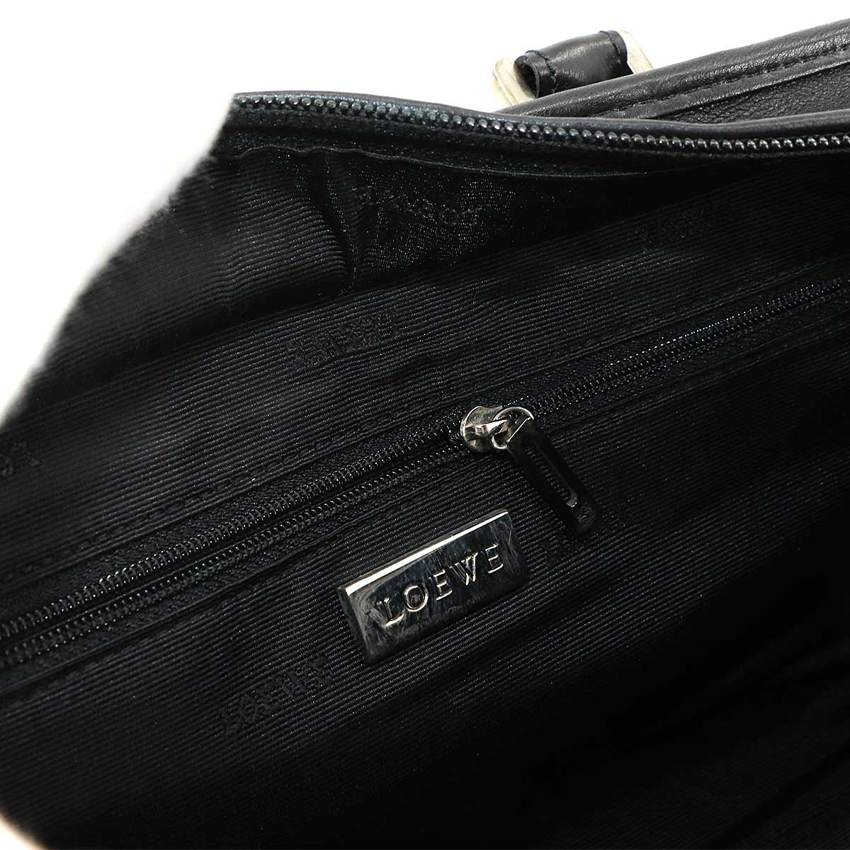 Amazona 28 Hand Bag Leather Black Anagram Purse