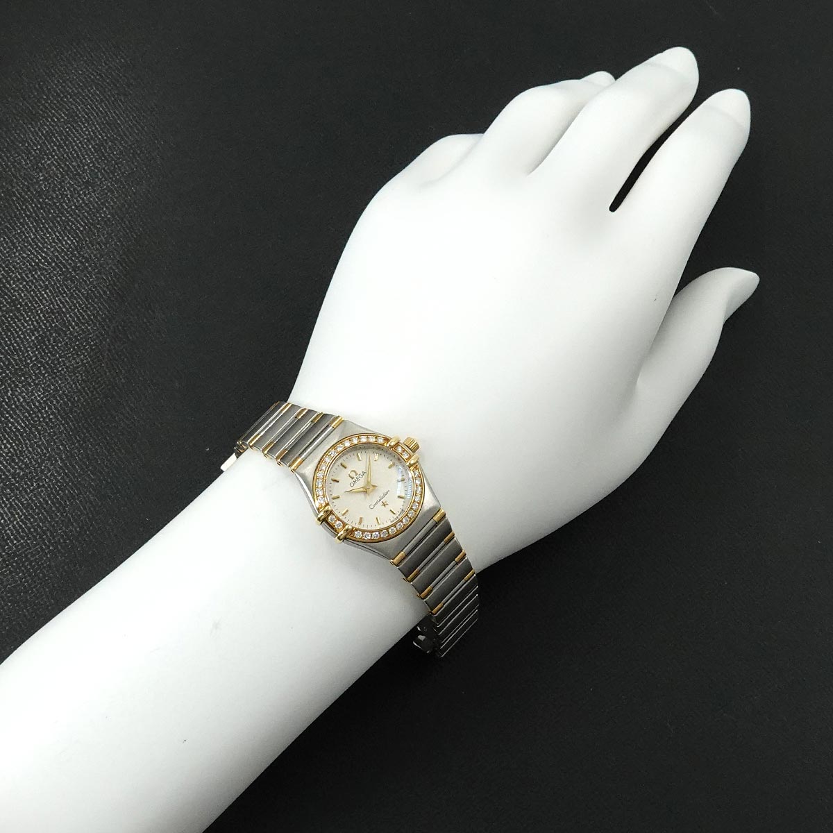 Constellation 1267.30 Bezel Diamond Silver Dial YG Watch