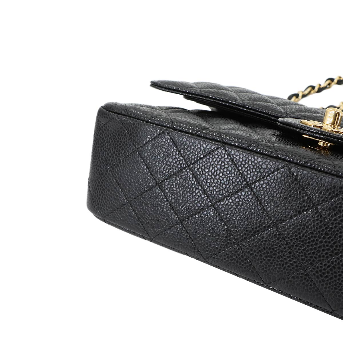 Matelasse 25 Chain Shoulder Bag Leather Black A01112