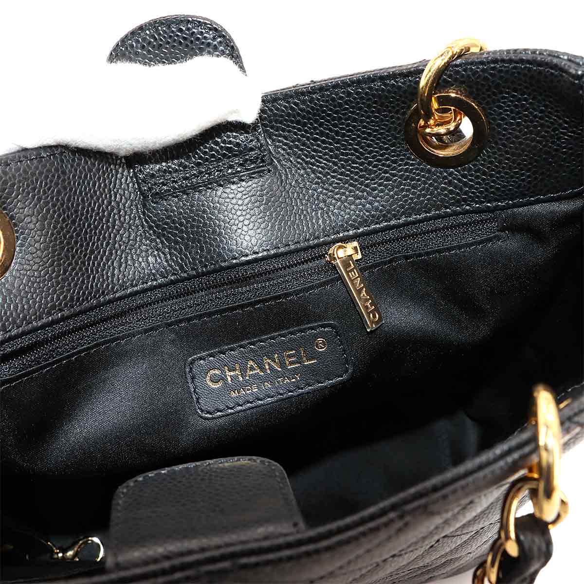 Matelasse PST Chain Tote Bag Leather Black A20994