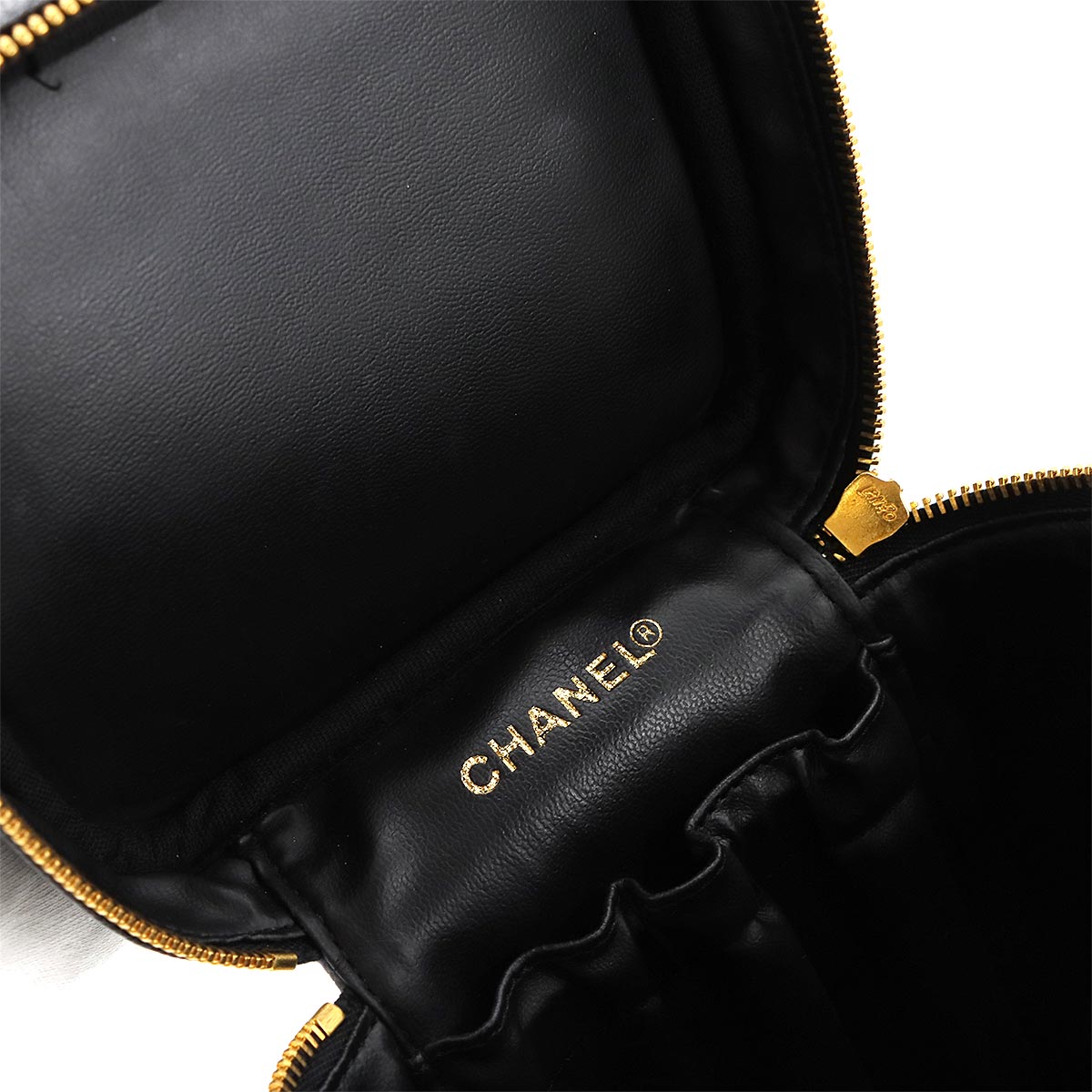 Vanity Hand Bag Caviar Skin Leather Black A01998 Vintage Purse