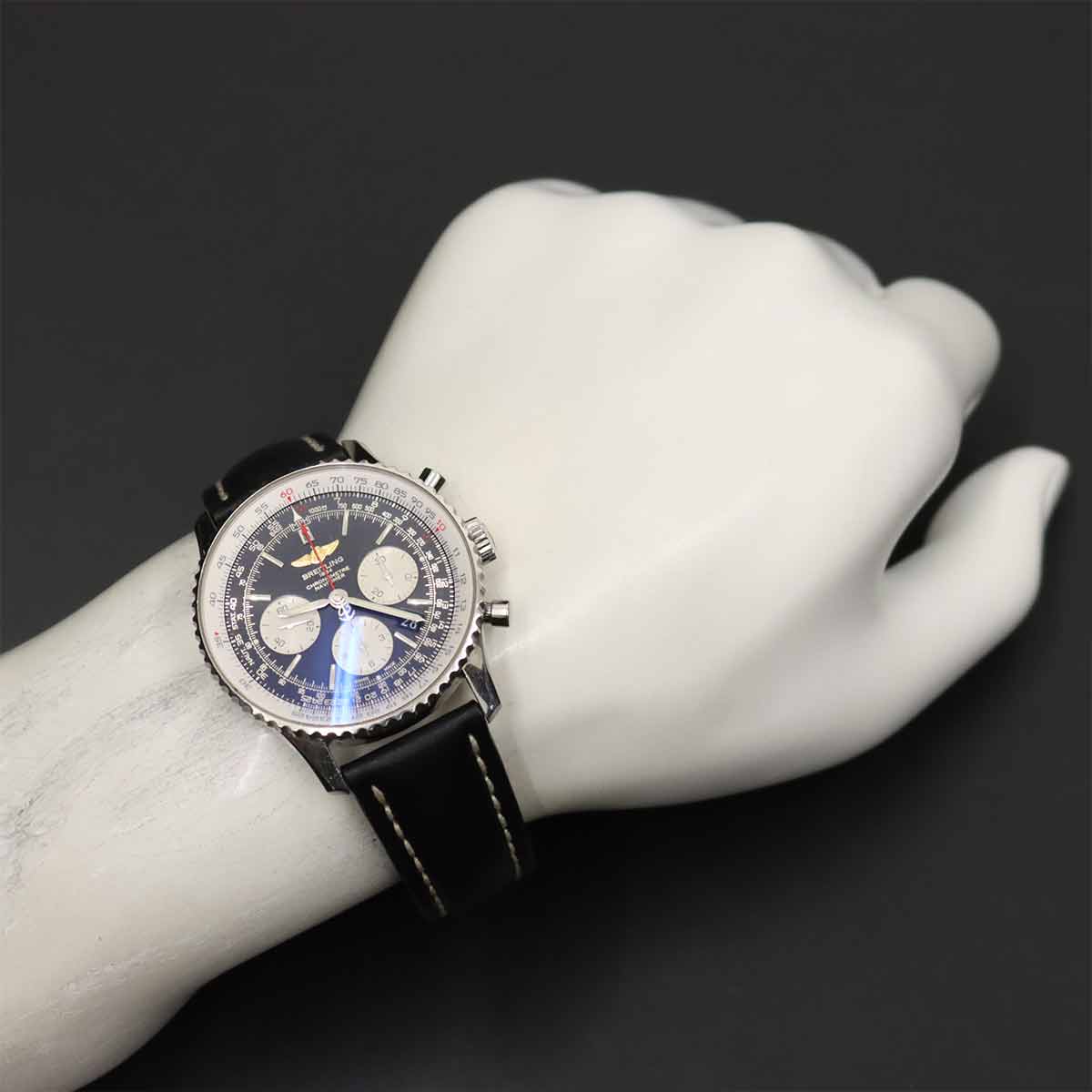 Navitimer 01 AB0120 Chronograph Automatic Black Dial Mens