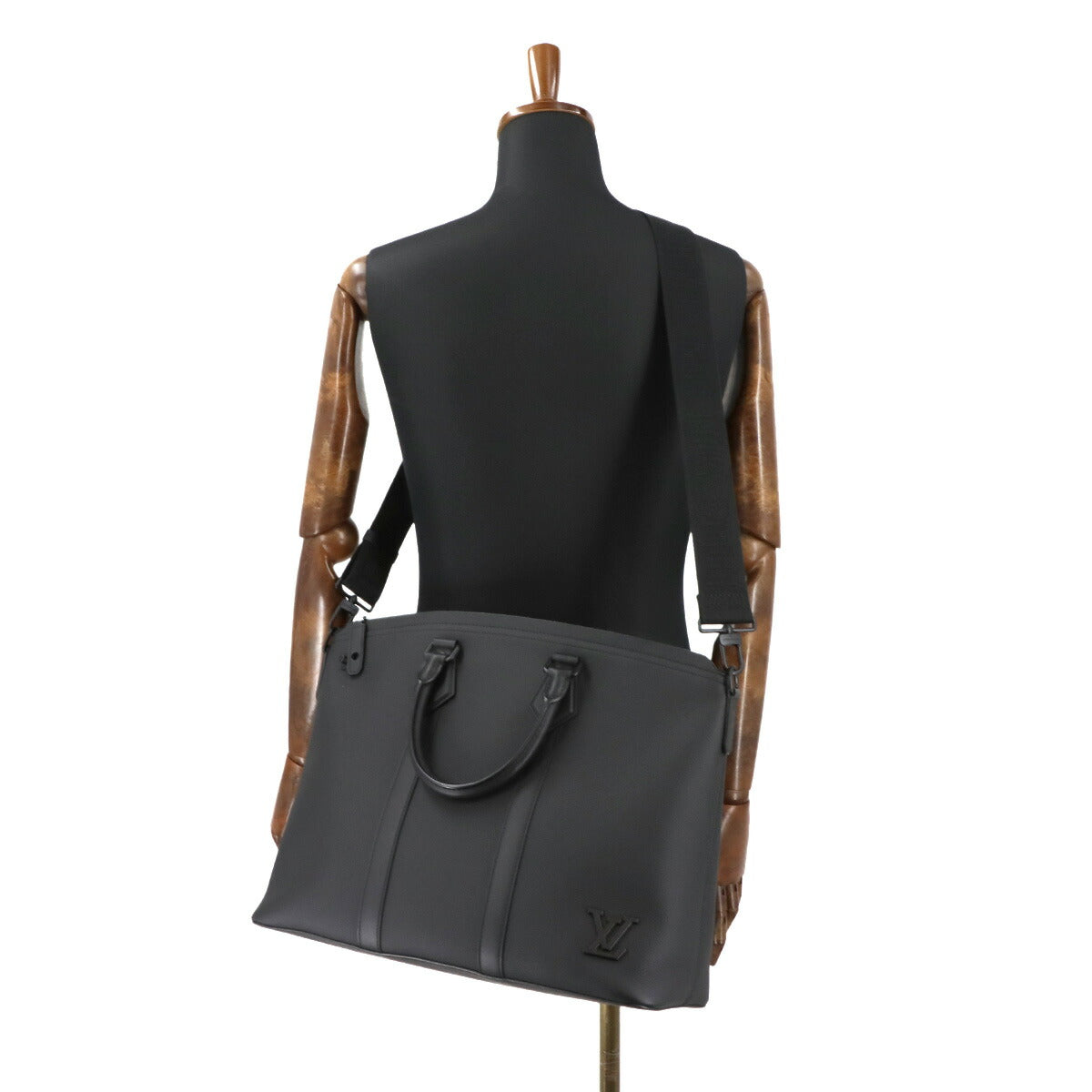 Aerogram Lock It Tote Shoulder Bag Leather Black M59158