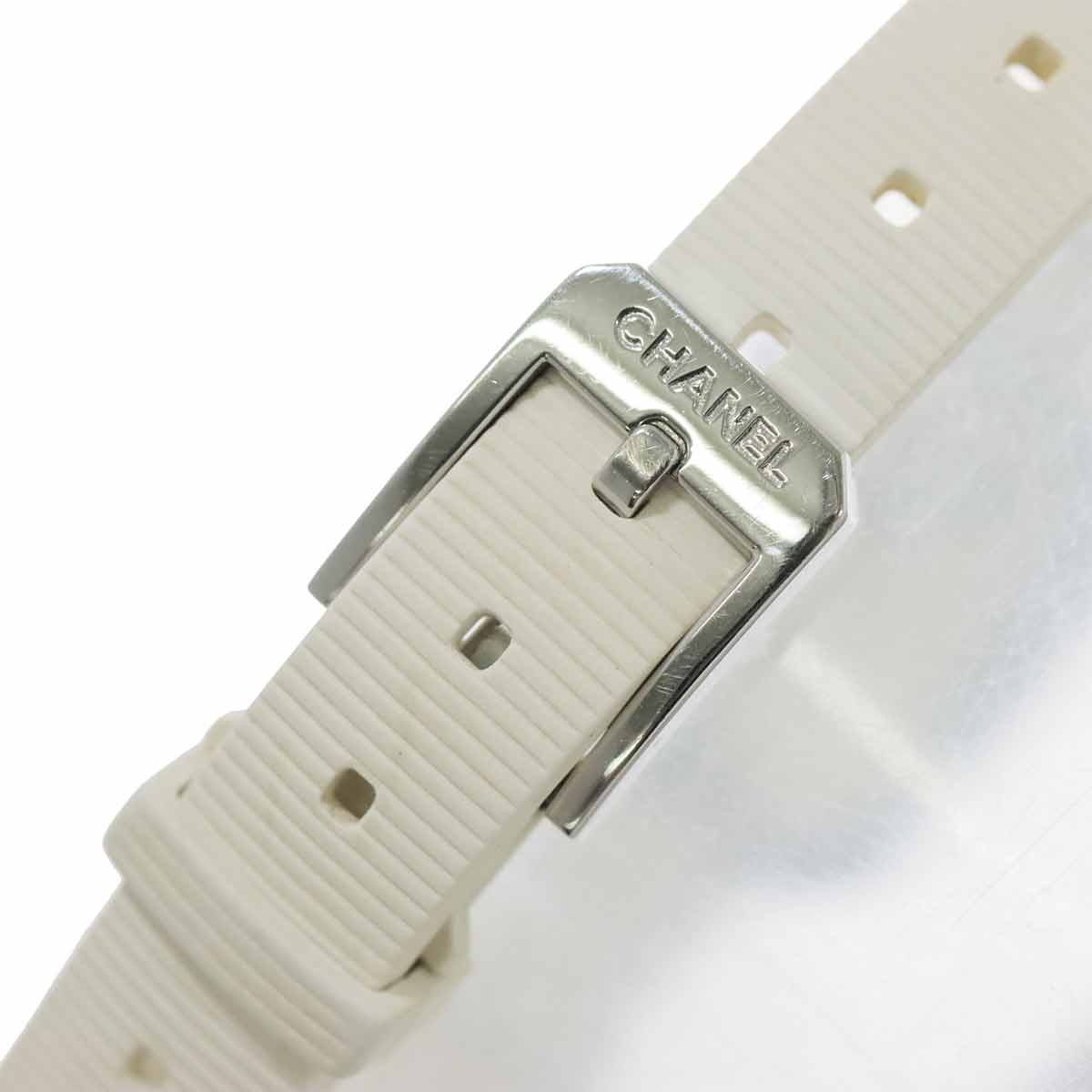 Premiere H2433 Diamond Bezel Rubber White Shell Dial Ladies