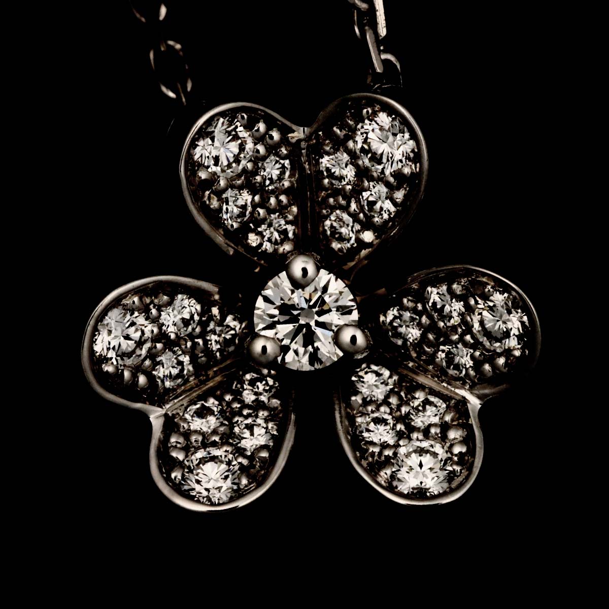 Frivole Mini Diamond Necklace 18K WG 750