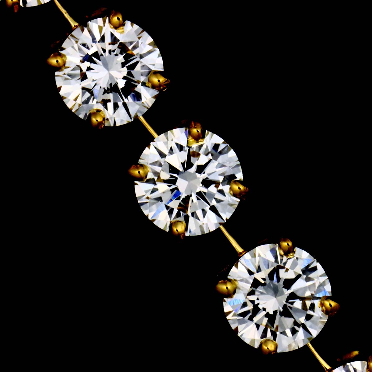 Diamond Bracelet 18K Yellow Gold 750