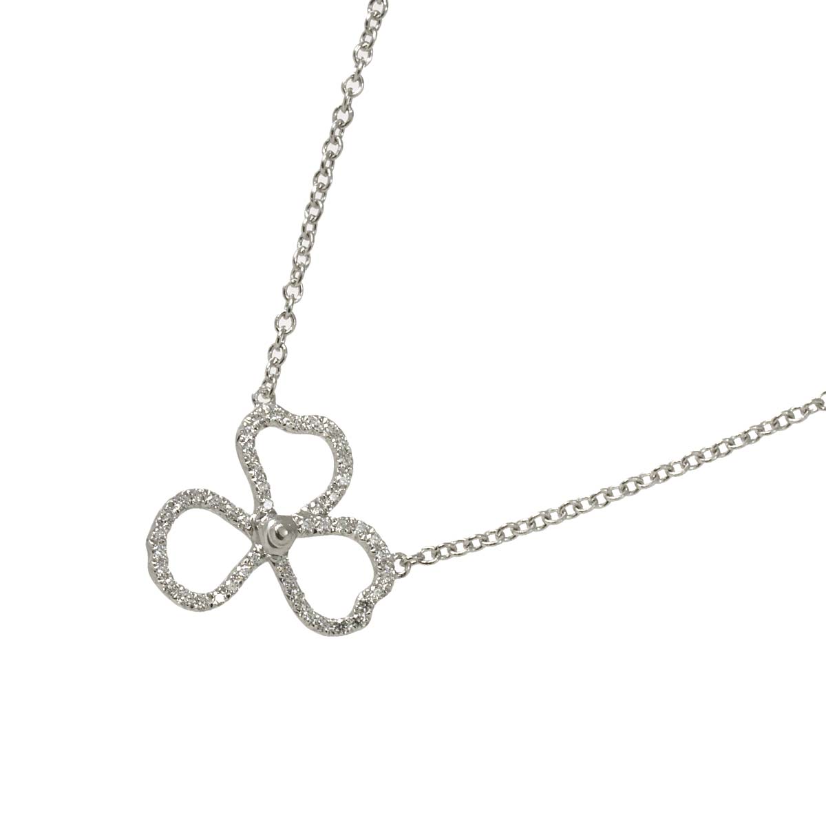 Paper Flowers Diamond Necklace Platinum