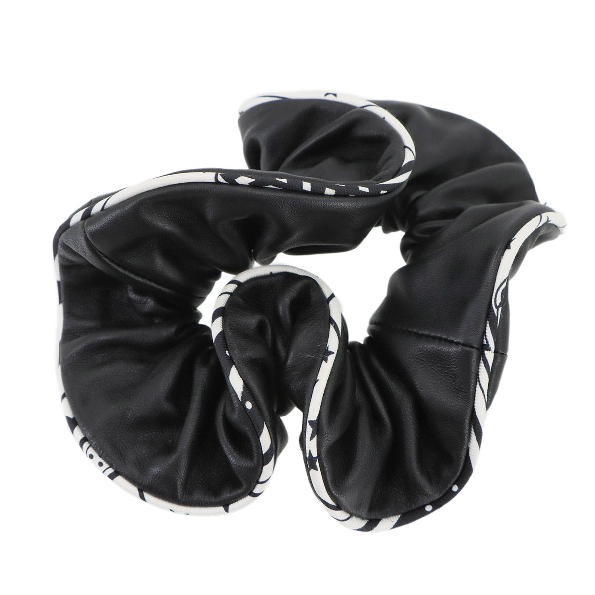 Claudia Scrunchie Agneaunappalize Black White Hair Accessory