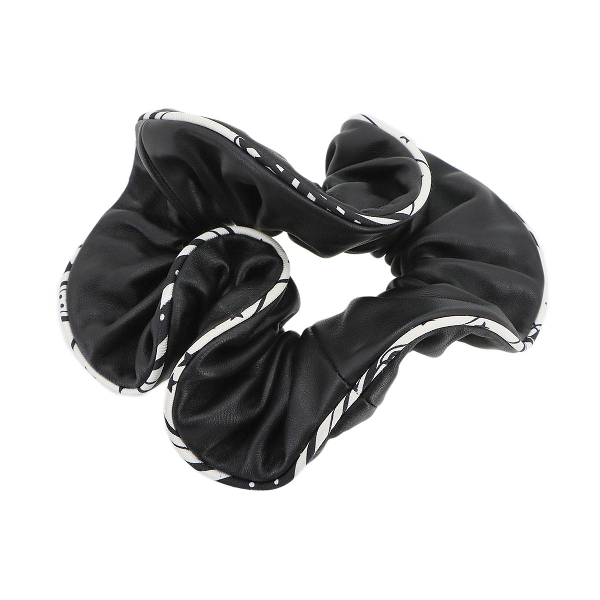 Claudia Scrunchie Agneaunappalize Black White Hair Accessory