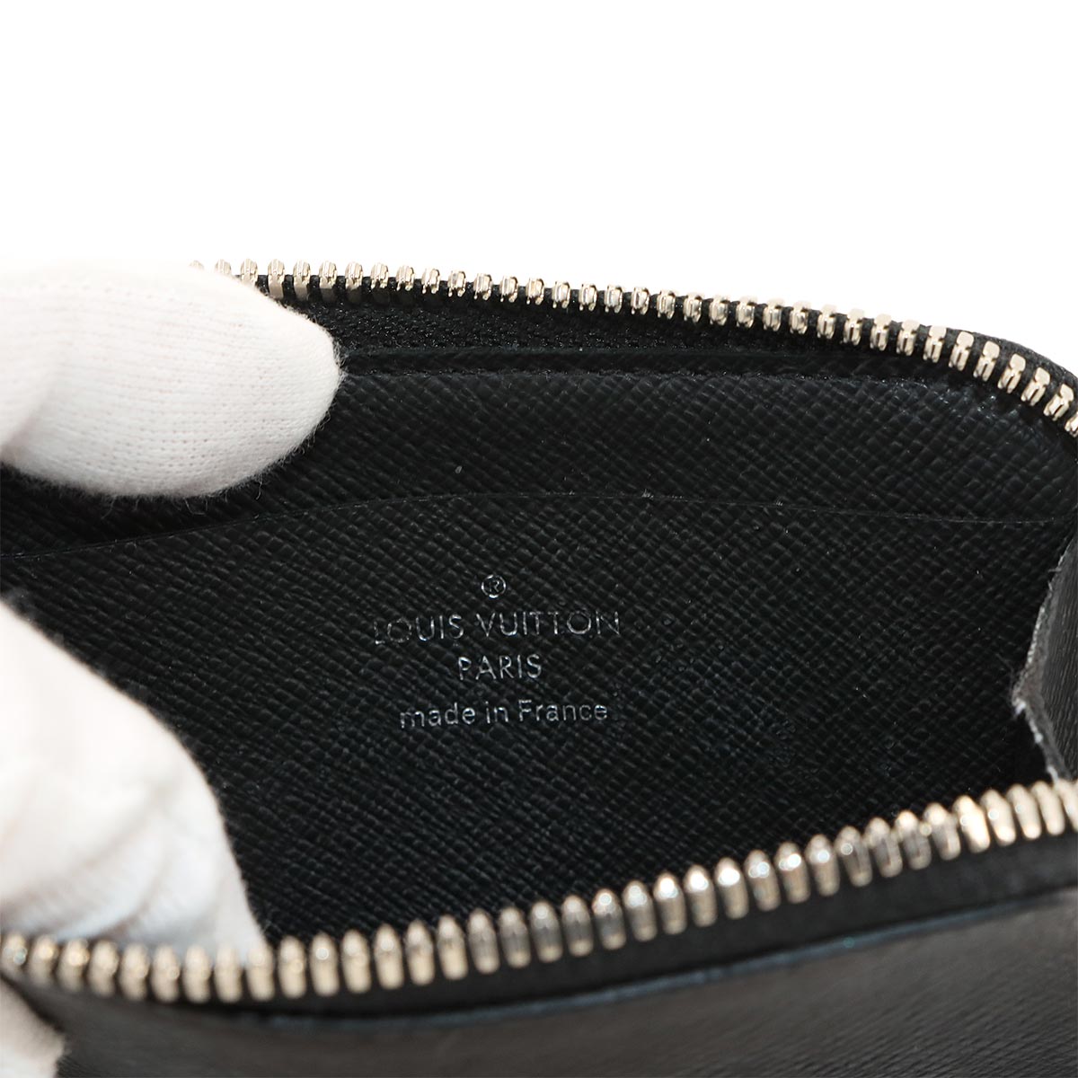 Taiga Porte Monnaie Joule Coin Purse Black M63375