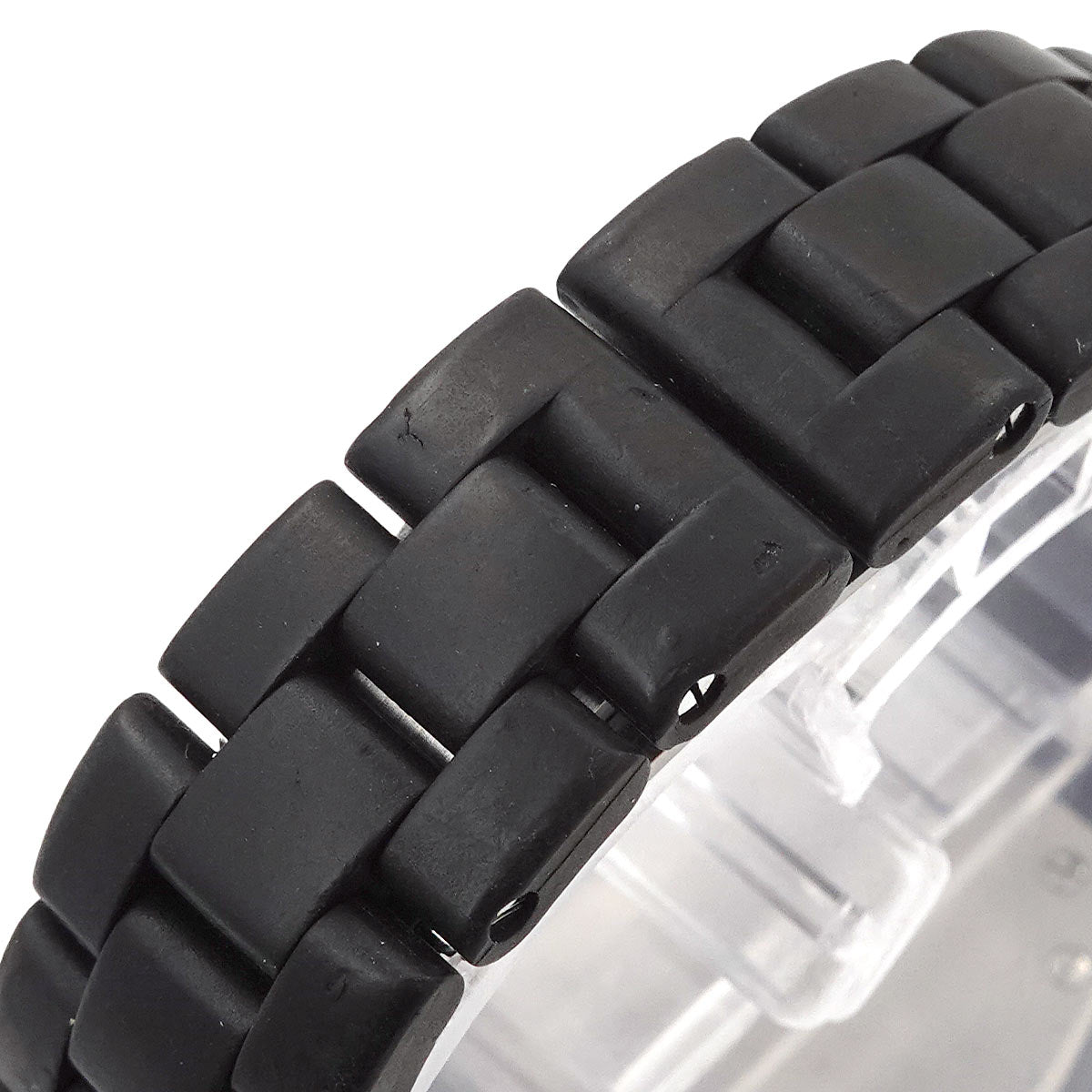 J12 33mm H0681 Ceramic Date Quartz Black Dial Ladies Watch