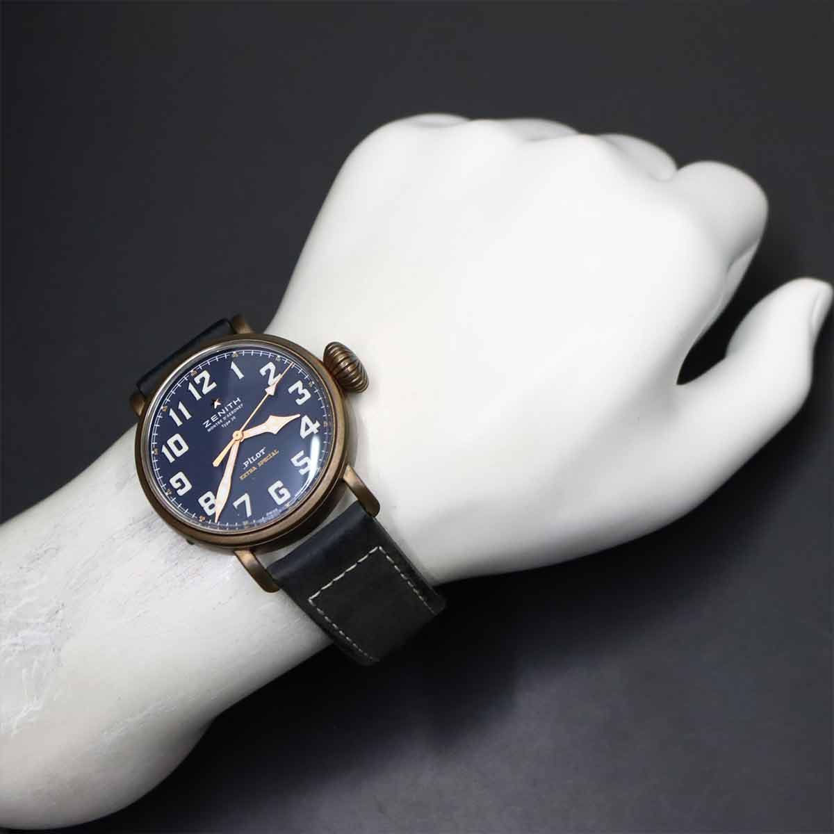 Pilot Type 20 Extra Special 29.2430.679 Automatic Mens