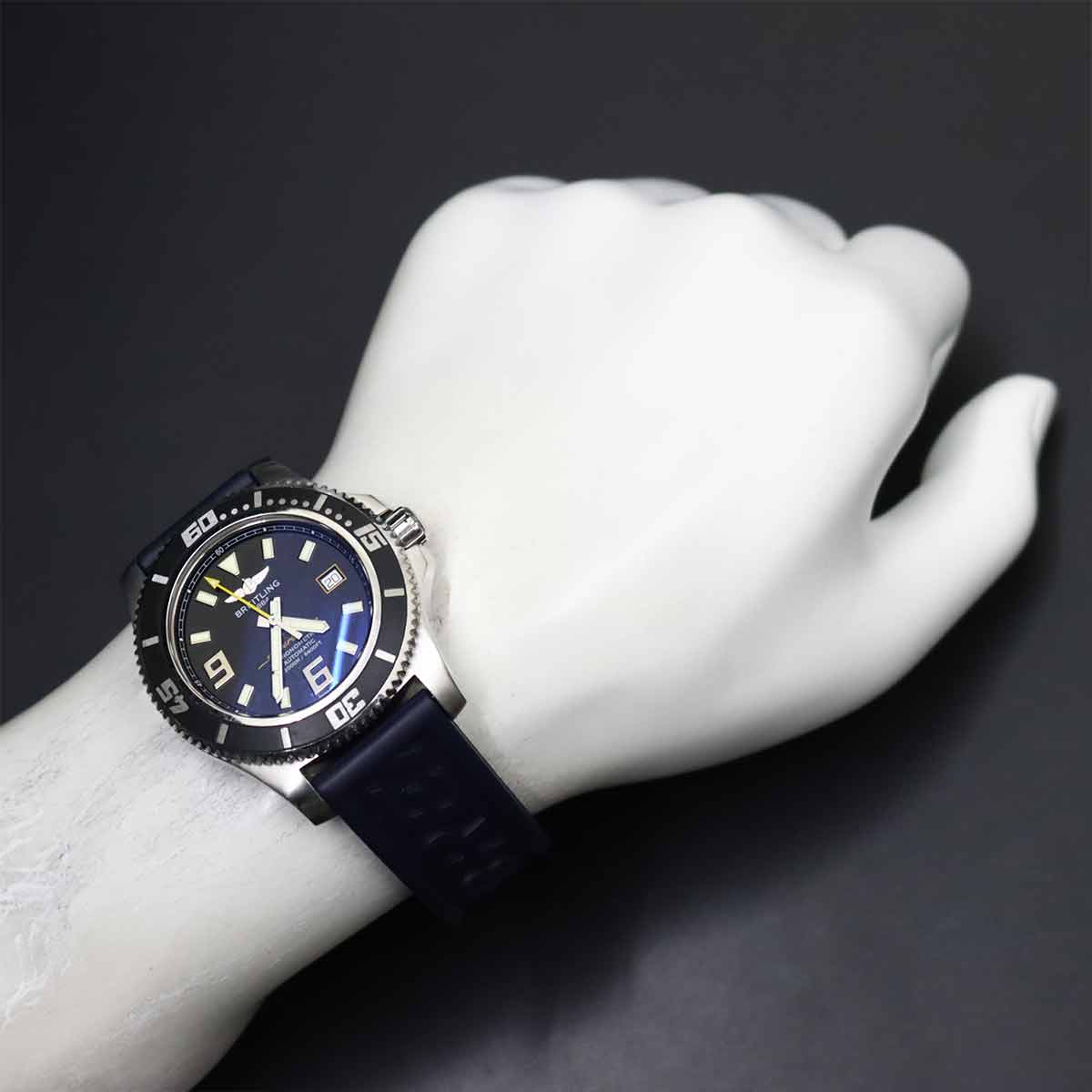 Super Ocen 44 A17391 Black Dial Automatic Mens Watch